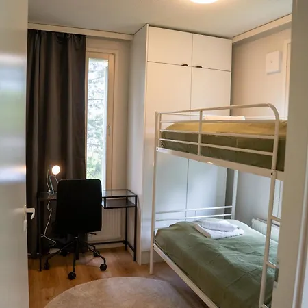 Newly Renovated Family Apartment, Parking, Sauna, Balcony * Jyväskylä
