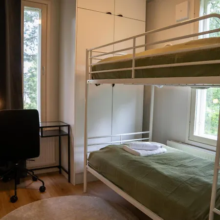 Newly Renovated Family Apartment, Parking, Sauna, Balcony Appartement